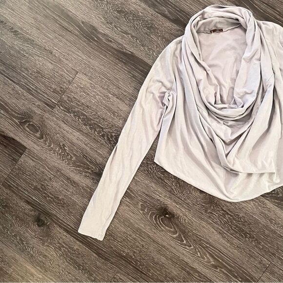 CDR drape long sleeve - Picture 2 of 8